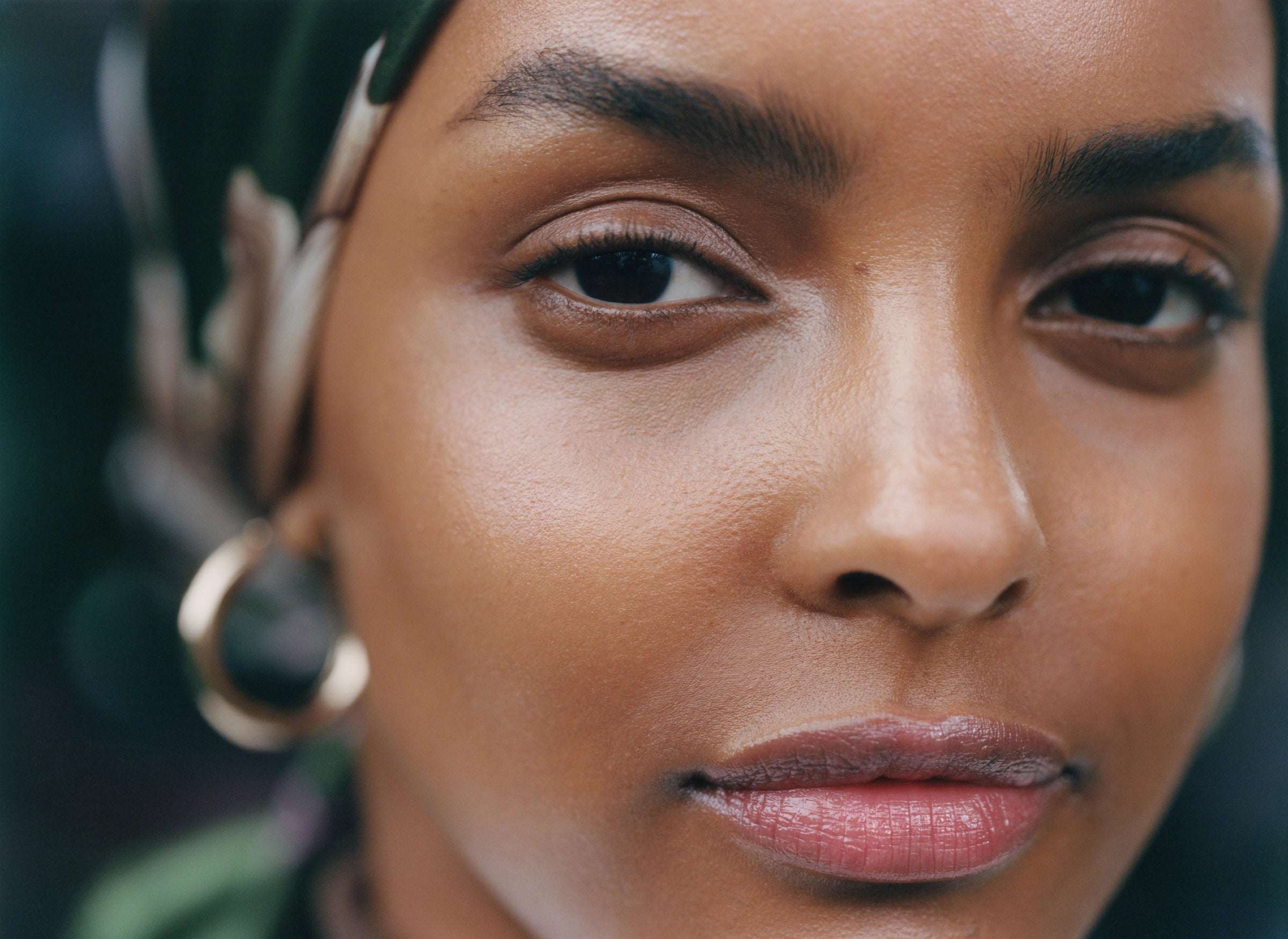 Why drinking enough water isn’t going to change your skin